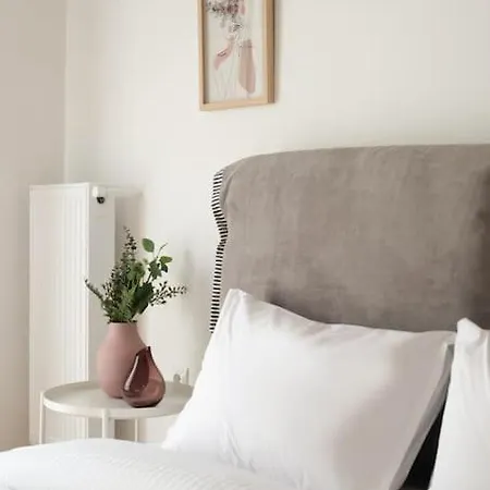 Margaryta's 2bdr Casa In Athens