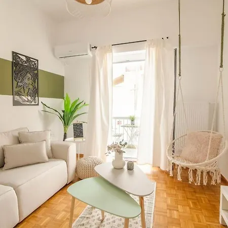 Margaryta's 2bdr Casa In Apartment Athens