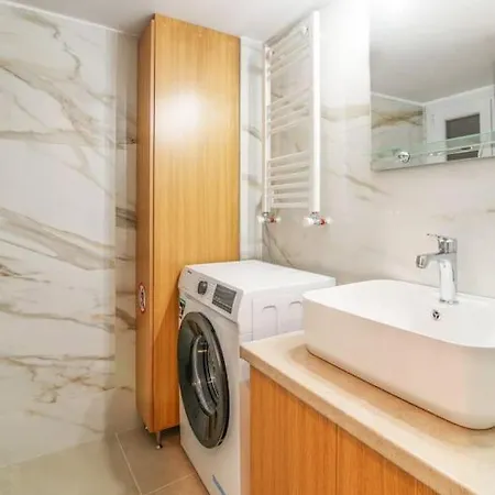 Apartment Margaryta's 2bdr Casa In Athens